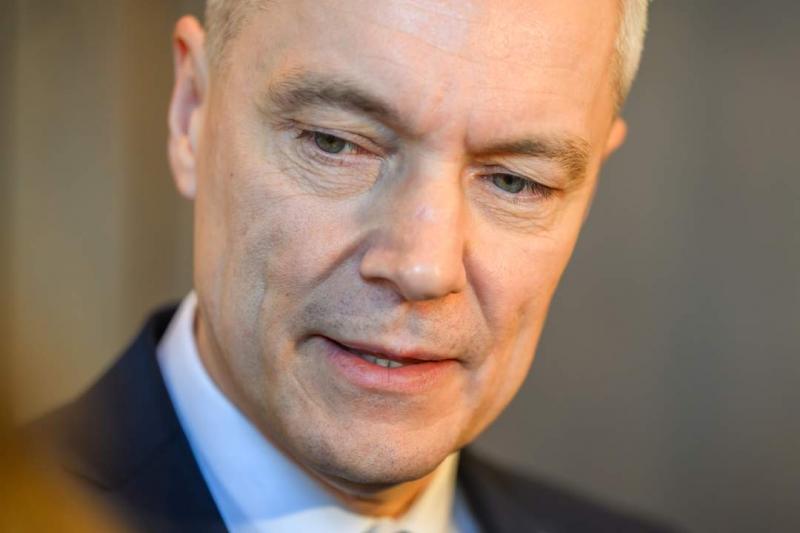 A Hlas párt lázadó képviselője ismét találkozik a párt vezetőjével.