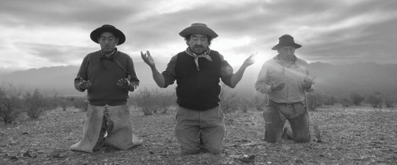 Az utolsó lehetőségként készült film az argentín gauchókról, mielőtt már csak múzeumi vitrinekben csodálhatjuk őket.