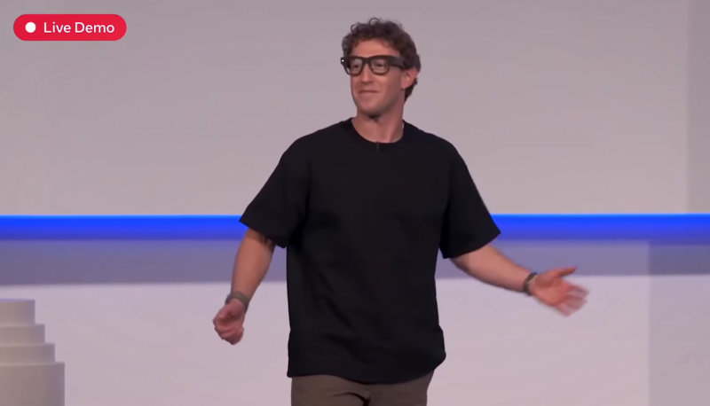 Már a debütálásakor megbicsaklott Mark Zuckerberg Ray-Ban okosszemüvege.