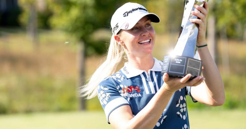 A sportolónő reagált a szexuális szívességekkel kapcsolatos vádakra.