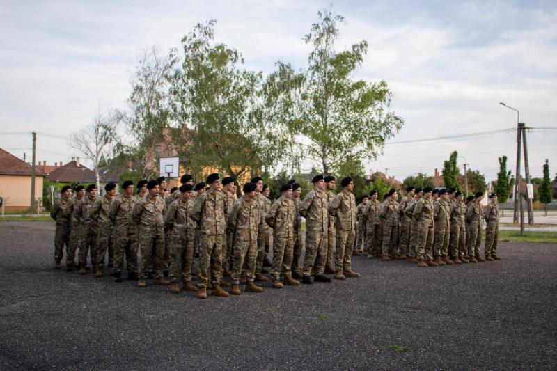 A fiatalokat sokkal inkább a kihívások keltik fel az érdeklődésüket, mint a monoton, unalmas munkafolyamatok.